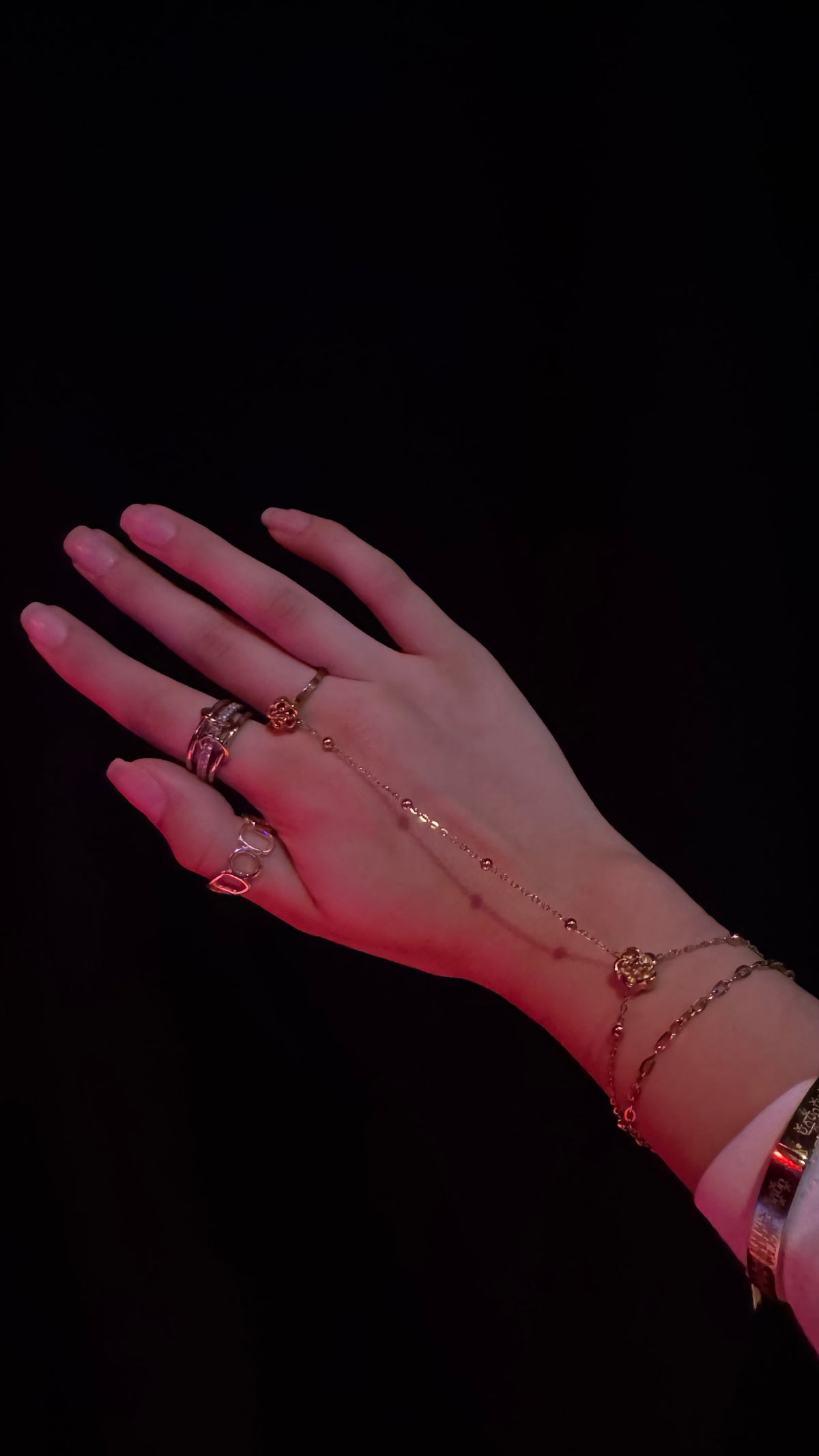 Zohra Hand Bracelet